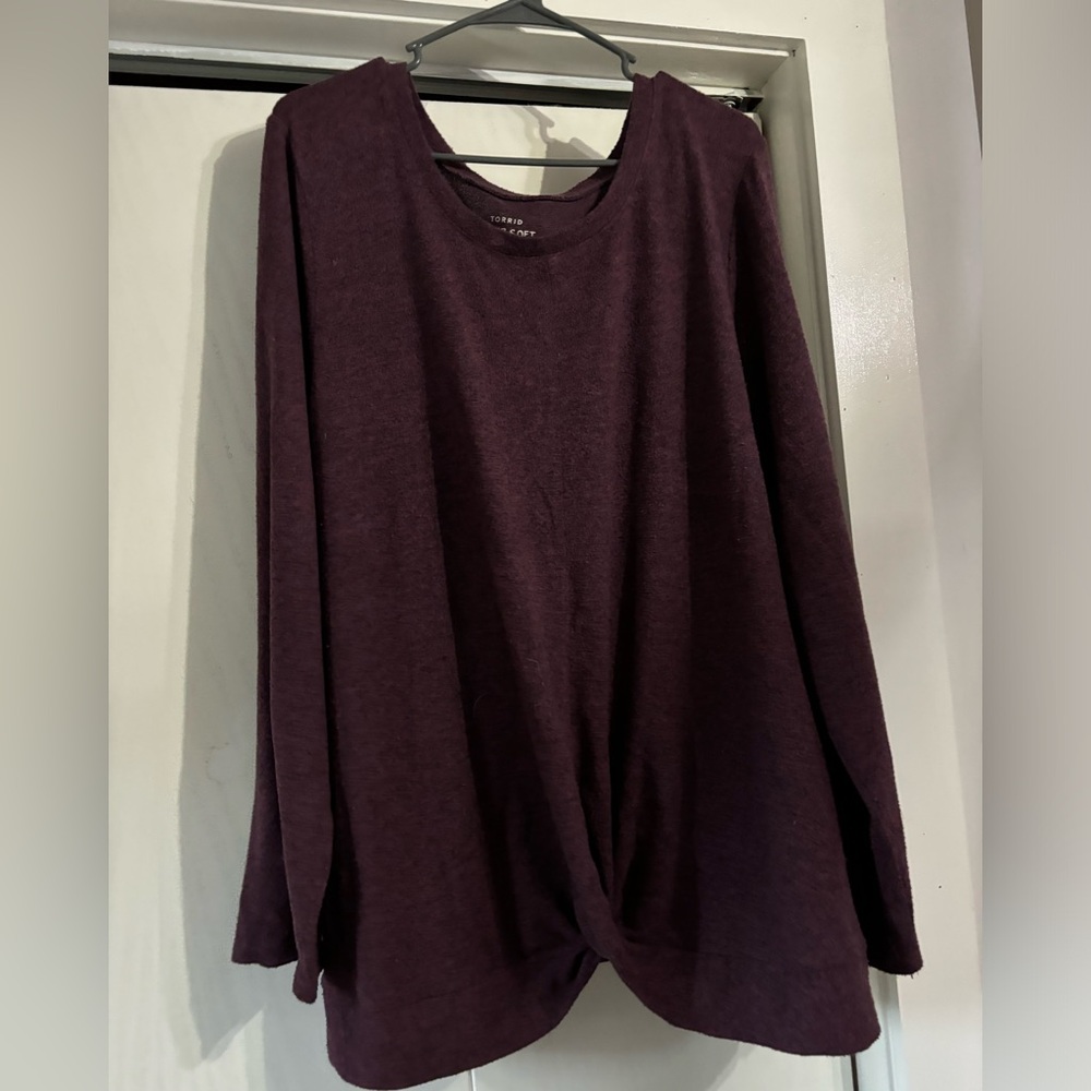 Torrid Size 3 purple sweater. SF/pet friendly home. GUC